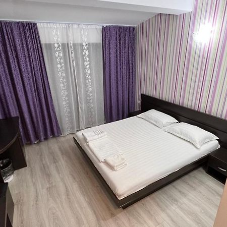 Vila Sunrise קוסטינסטי מראה חיצוני תמונה