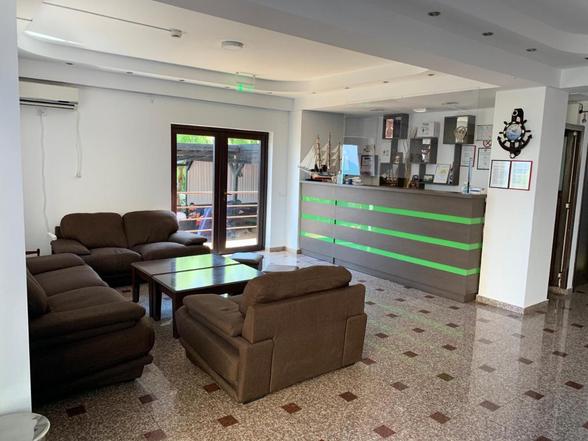 Vila Sunrise קוסטינסטי מראה חיצוני תמונה